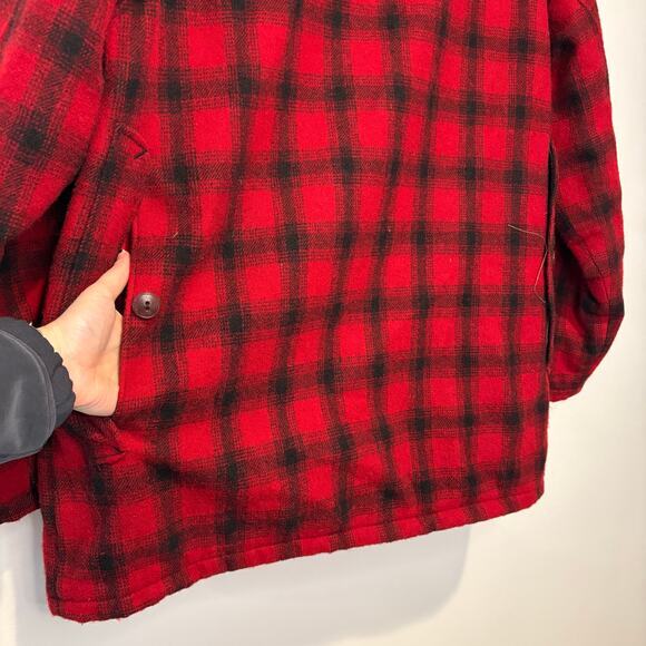 Vintage Woolrich Red & Black Buffalo Plaid Hunting Winter Wool Jacket Size 42 - Picture 4 of 8